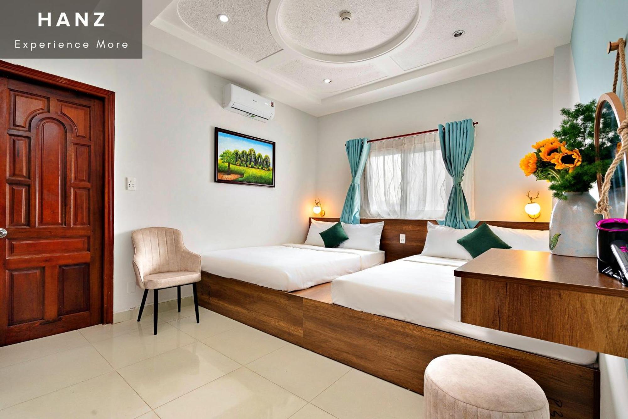 Hanz 137 Vivianne Hotel De Tham Cidade de Ho Chi Minh Exterior foto